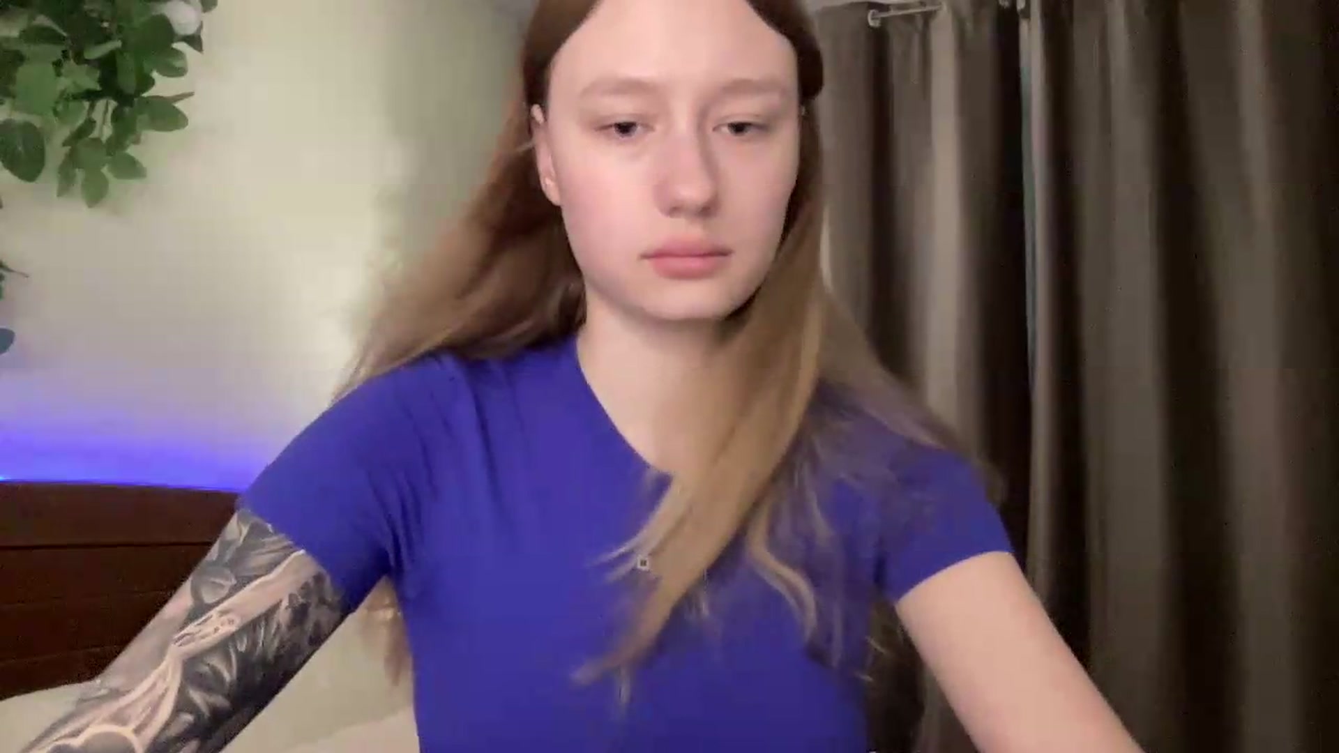 Gallery image thumbnail from Melody_Sabre's myfreecams stream on, 08/27/2026, 08:26 image 3 of 20
