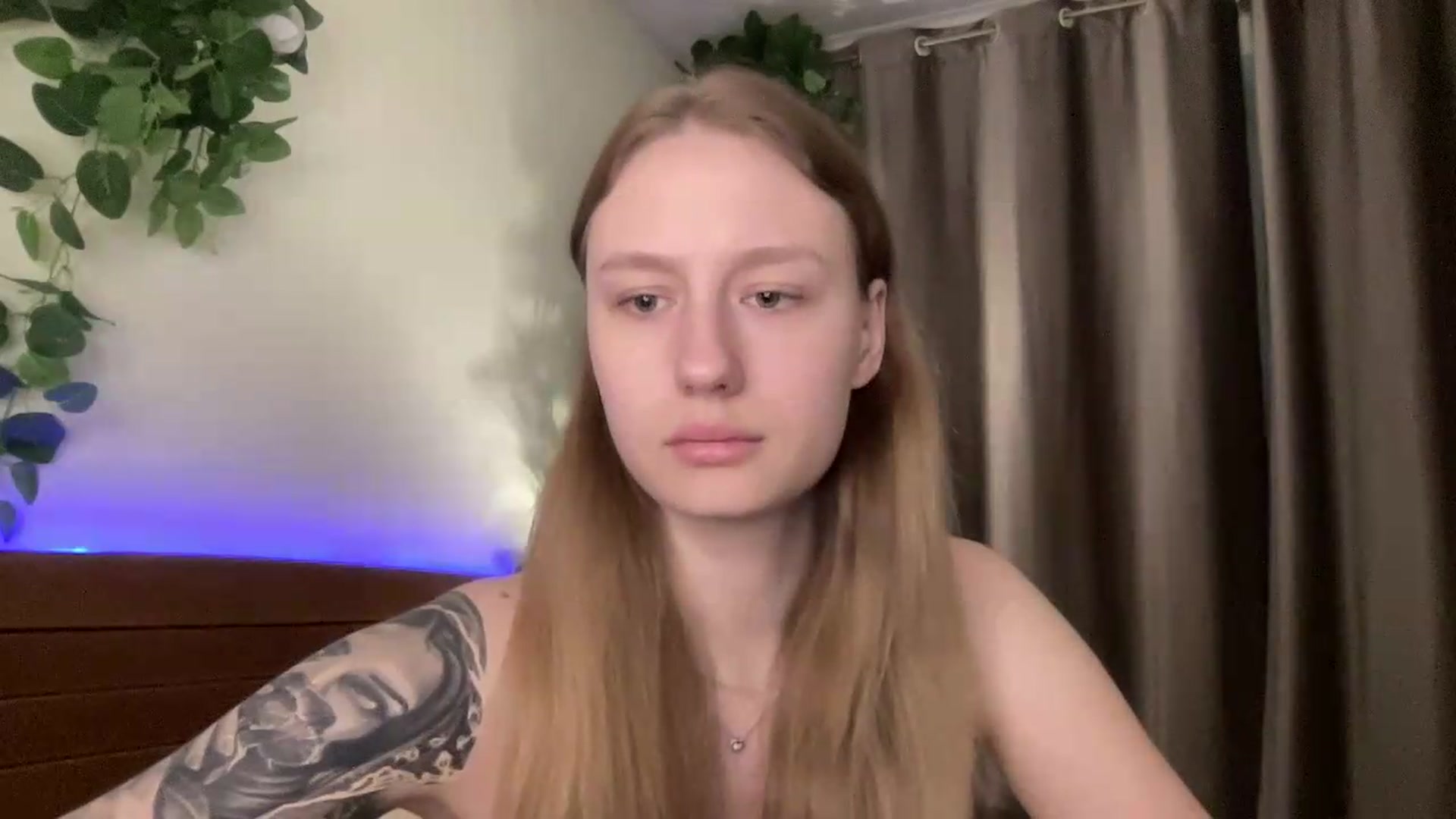 Gallery image thumbnail from Melody_Sabre's myfreecams stream on, 08/27/2026, 13:09 image 12 of 20