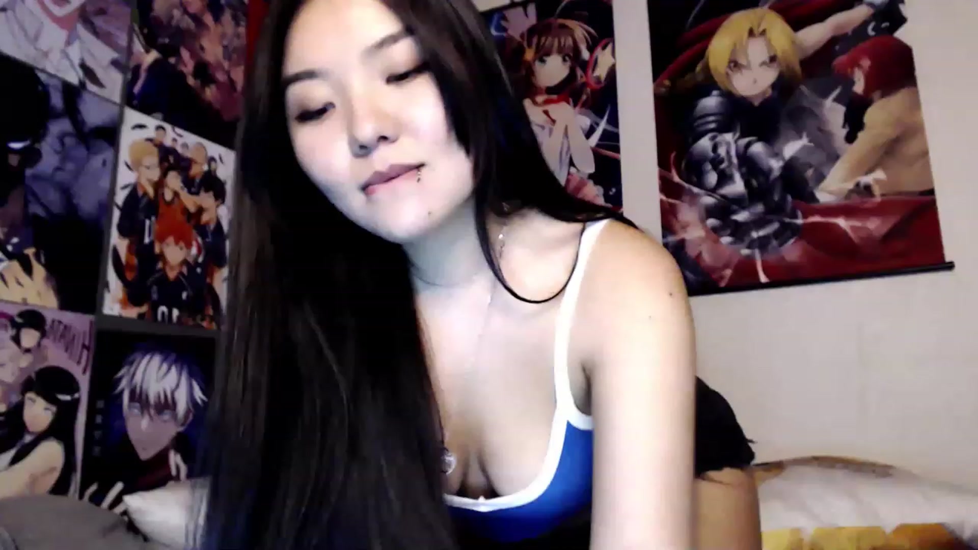 Gallery image thumbnail from Melody__K's myfreecams stream on, 12/10/2022, 12:29 image 9 of 20