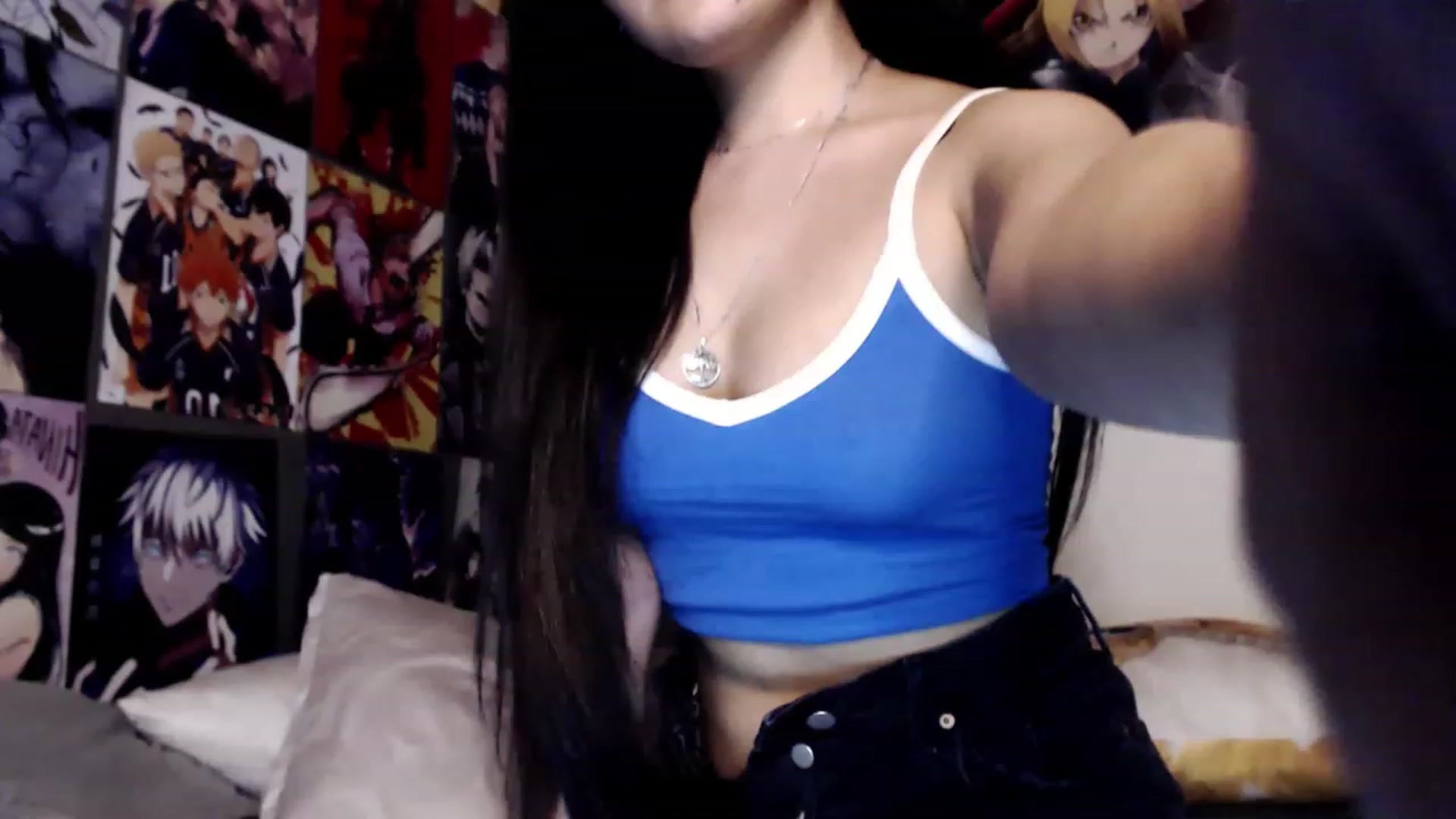 Gallery image thumbnail from Melody__K's myfreecams stream on, 12/10/2022, 13:09 image 4 of 20