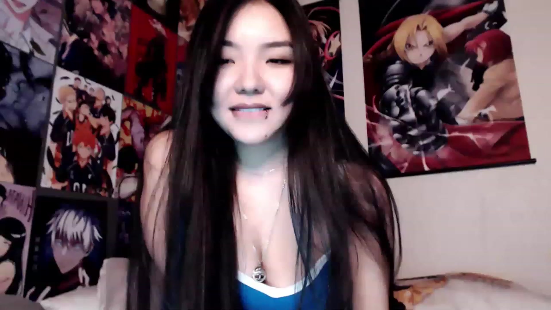 Gallery image thumbnail from Melody__K's myfreecams stream on, 12/10/2022, 13:09 image 1 of 20