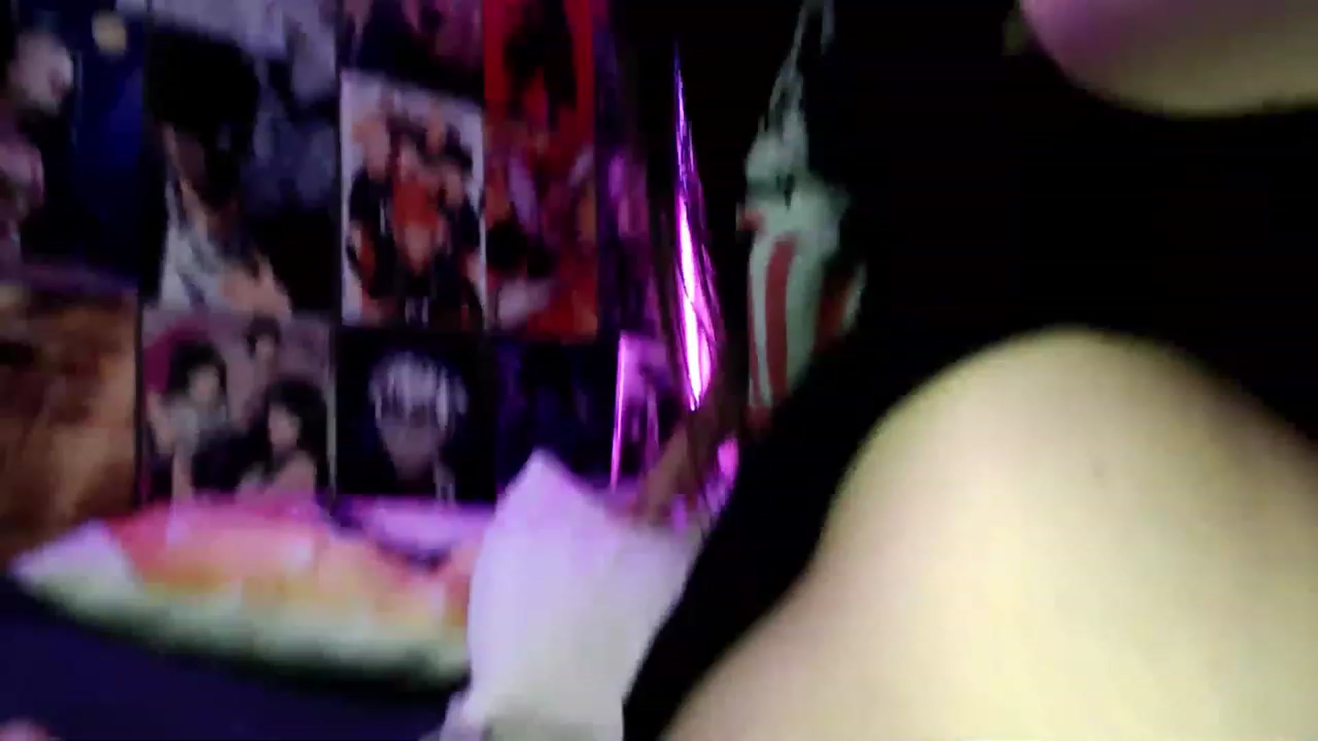 Gallery image thumbnail from Melody__K's myfreecams stream on, 12/22/2022, 14:41 image 15 of 20