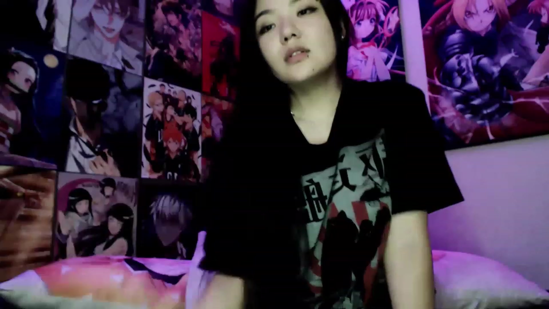 Gallery image thumbnail from Melody__K's myfreecams stream on, 12/22/2022, 14:41 image 9 of 20