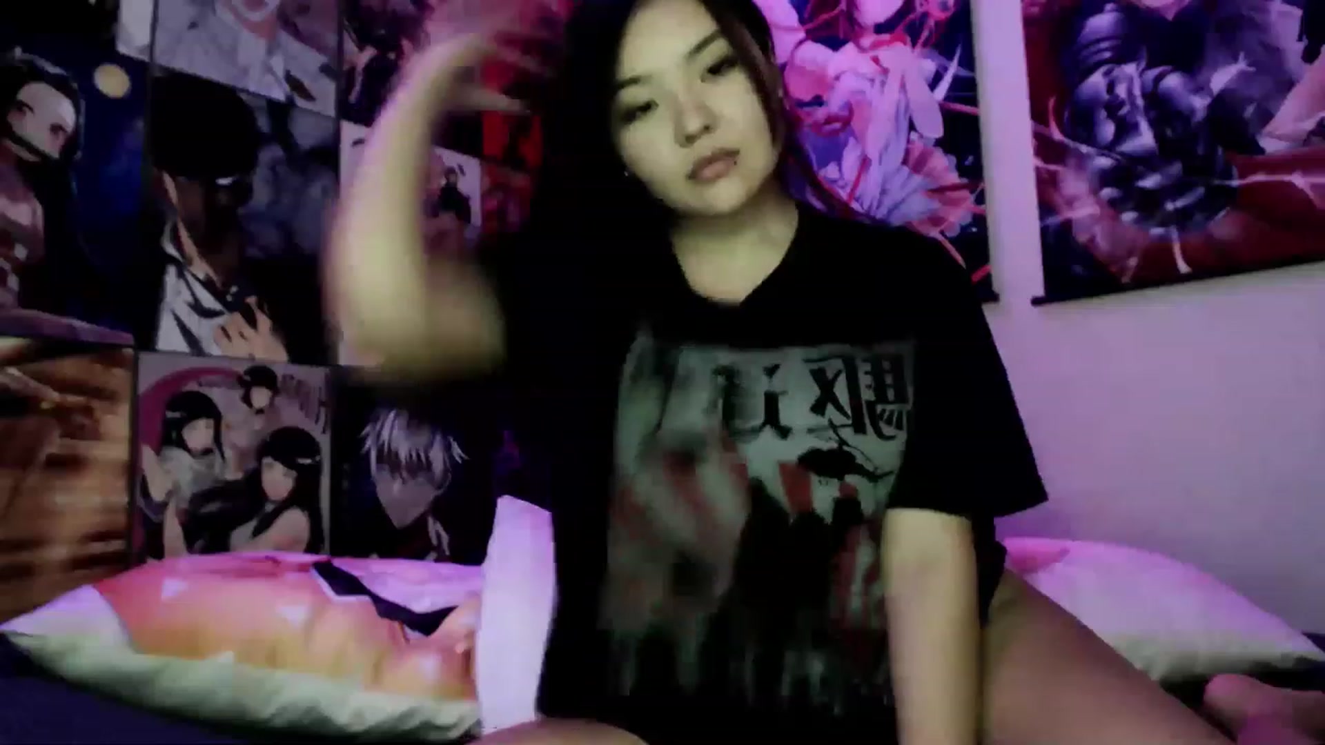Gallery image thumbnail from Melody__K's myfreecams stream on, 12/22/2022, 14:41 image 17 of 20