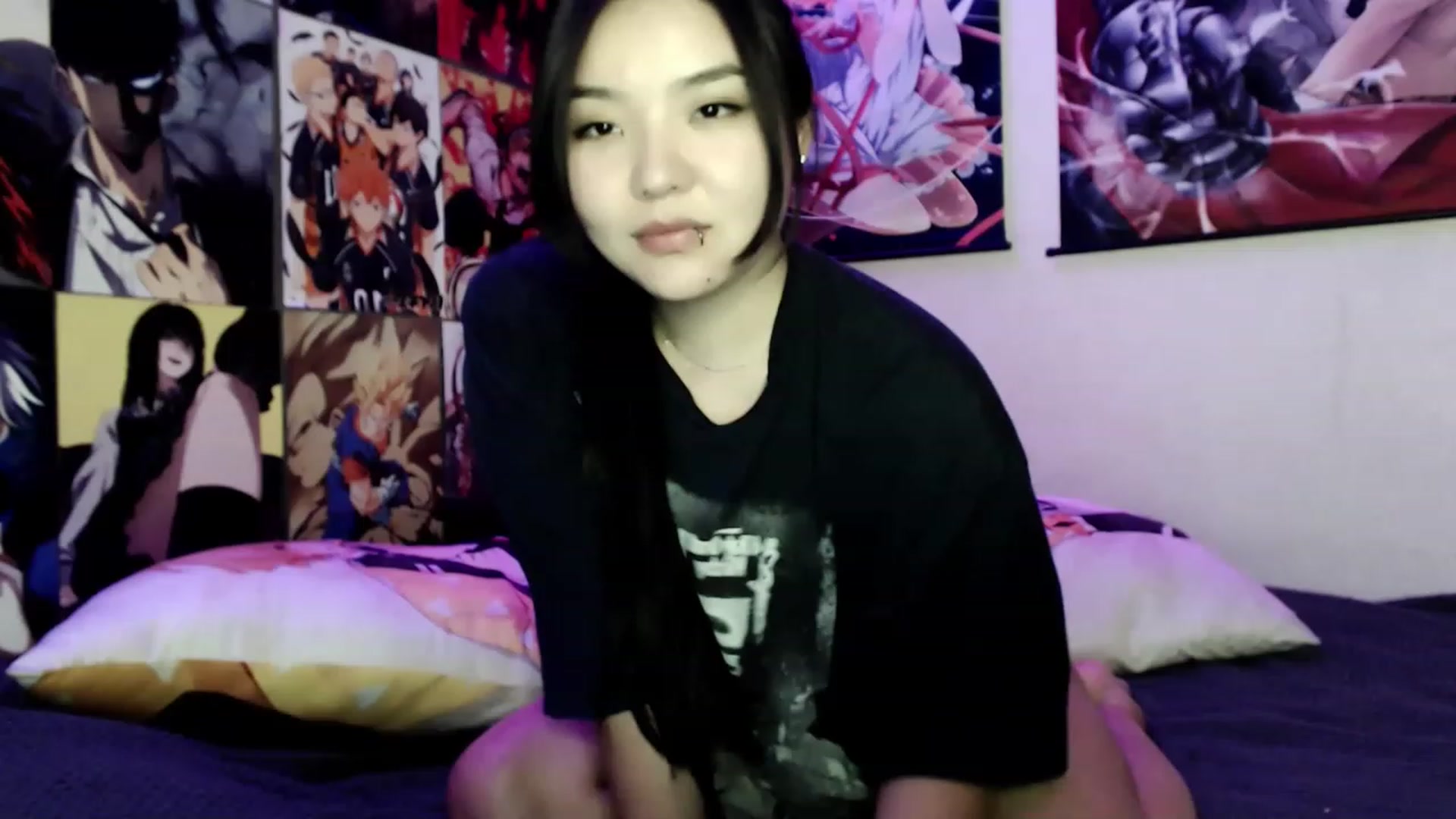 Gallery image thumbnail from Melody__K's myfreecams stream on, 01/19/2023, 14:08 image 4 of 20