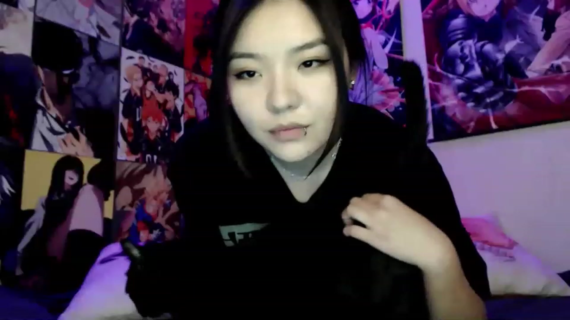 Gallery image thumbnail from Melody__K's myfreecams stream on, 02/19/2023, 14:29 image 1 of 20