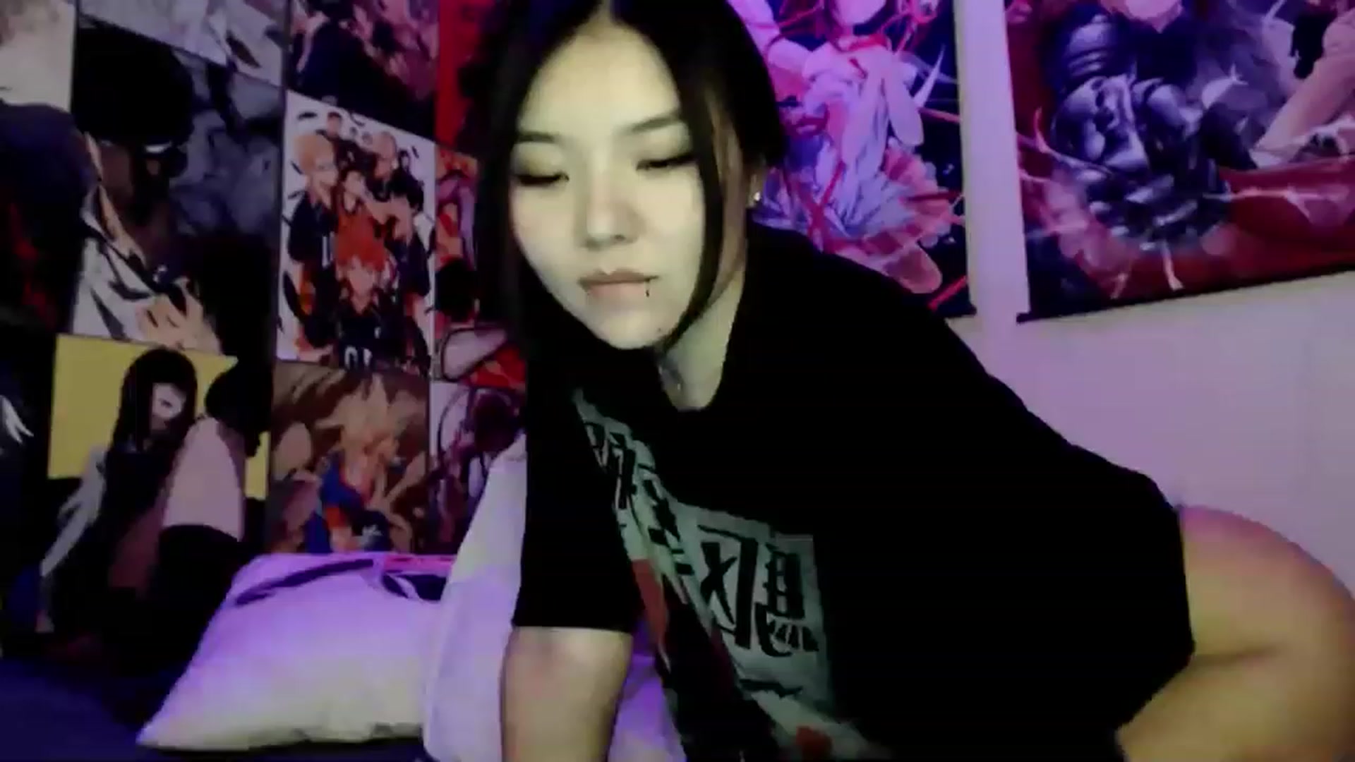Gallery image thumbnail from Melody__K's myfreecams stream on, 02/19/2023, 14:29 image 3 of 20