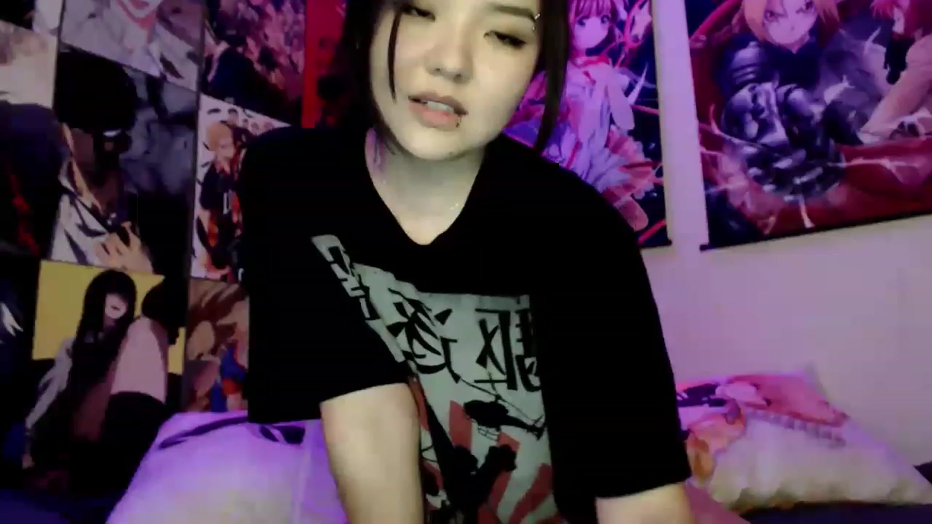 Gallery image thumbnail from Melody__K's myfreecams stream on, 02/19/2023, 14:29 image 7 of 20