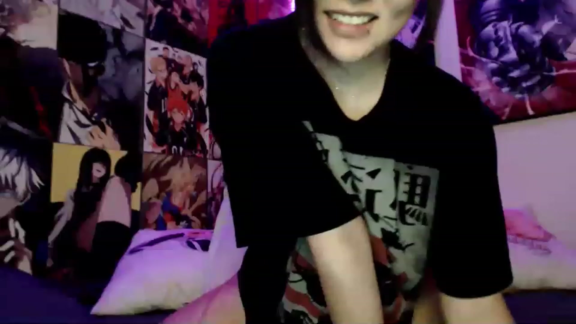 Gallery image thumbnail from Melody__K's myfreecams stream on, 02/19/2023, 14:29 image 14 of 20