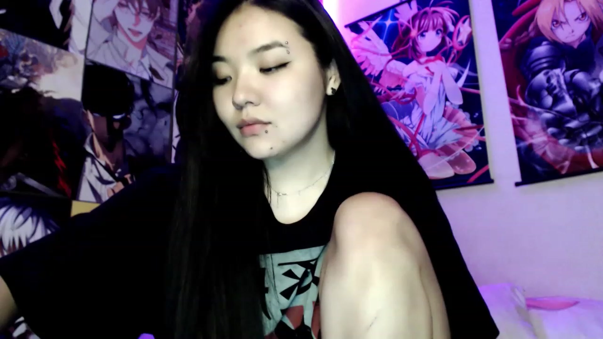 Gallery image thumbnail from Melody__K's myfreecams stream on, 03/03/2023, 18:22 image 9 of 20