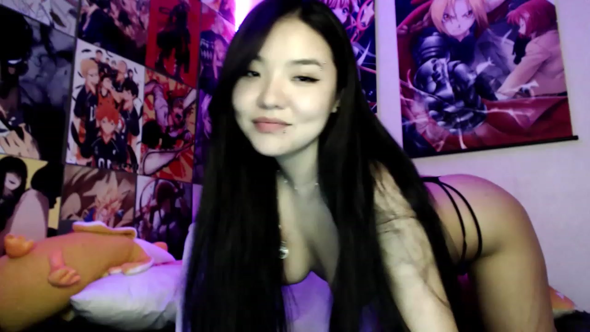 Gallery image thumbnail from Melody__K's myfreecams stream on, 03/10/2023, 17:27 image 2 of 20
