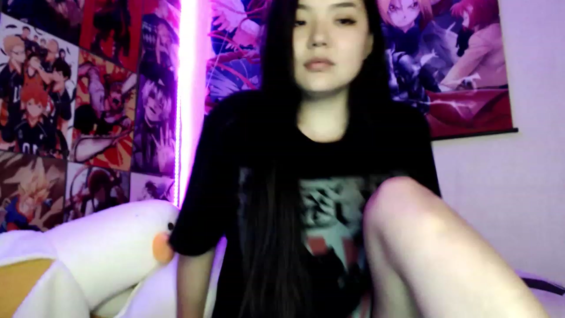 Gallery image thumbnail from Melody__K's myfreecams stream on, 03/12/2023, 14:12 image 1 of 20