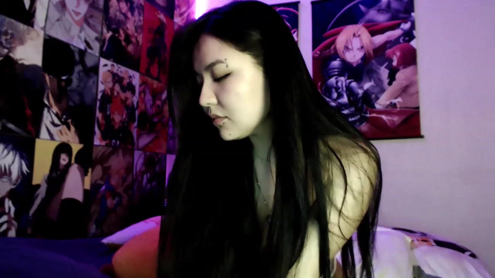 Gallery image thumbnail from Melody__K's myfreecams stream on, 03/16/2023, 13:55 image 16 of 20