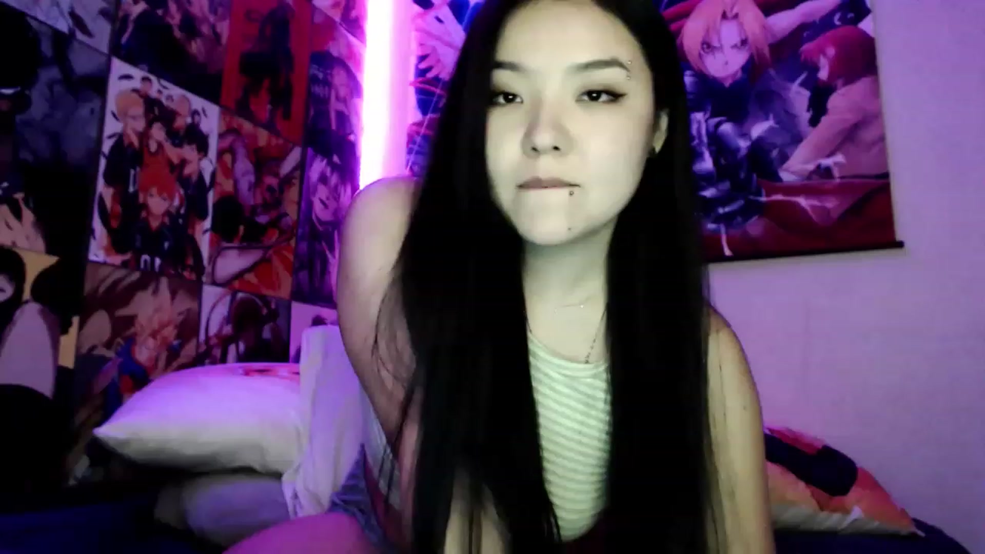 Gallery image thumbnail from Melody__K's myfreecams stream on, 03/24/2023, 15:48 image 2 of 20