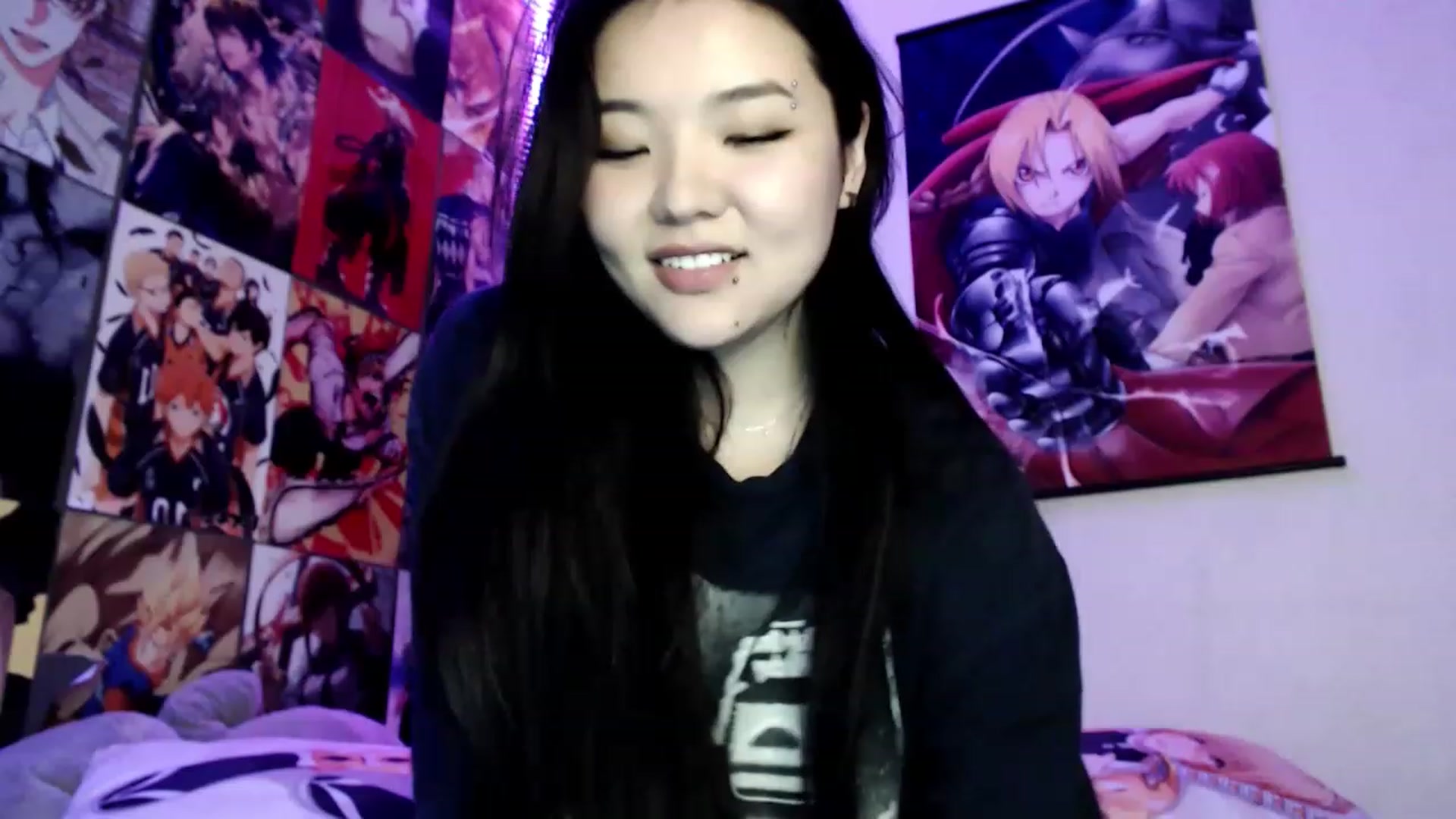 Gallery image thumbnail from Melody__K's myfreecams stream on, 04/02/2023, 08:47 image 4 of 20
