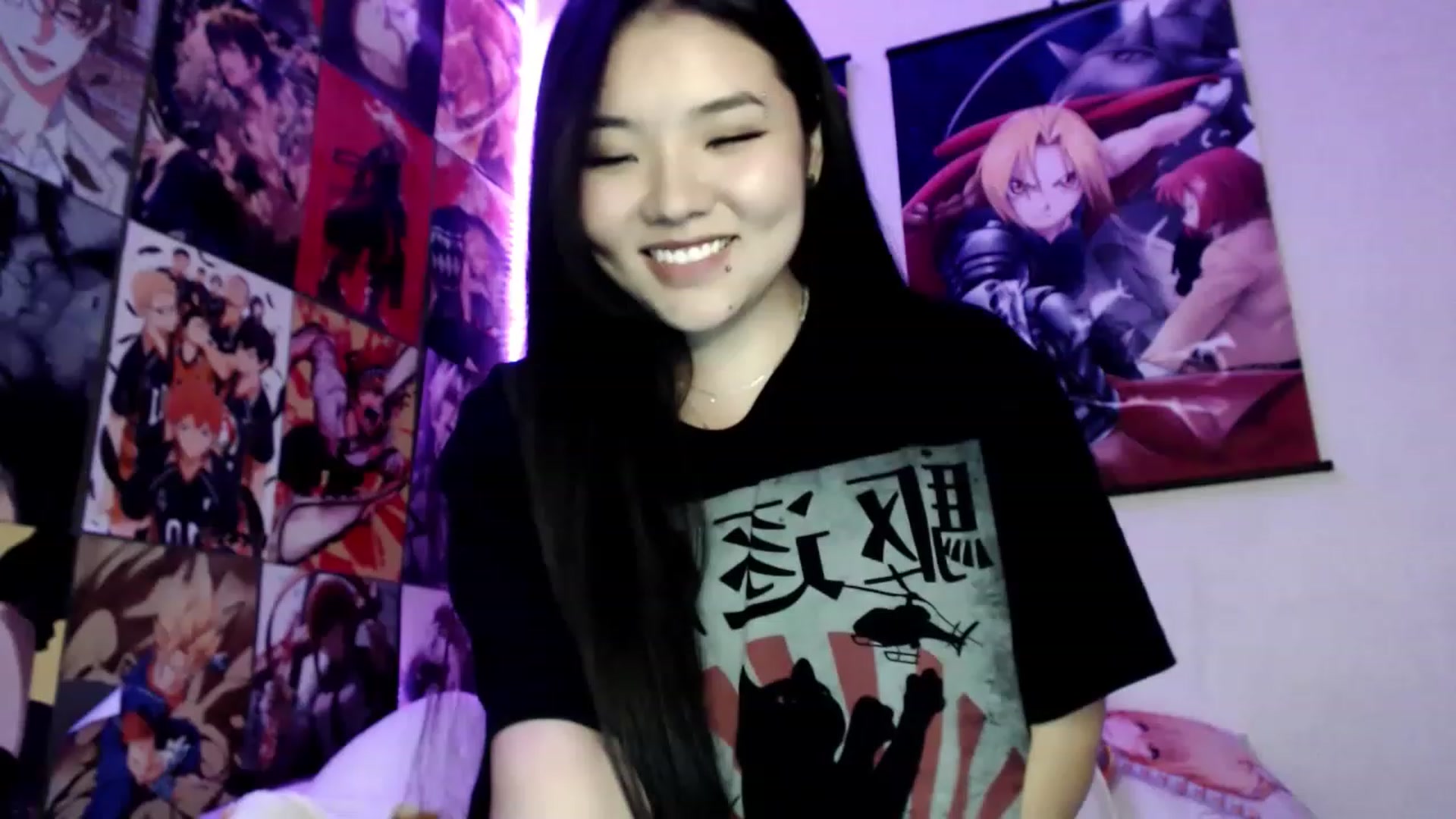 Gallery image thumbnail from Melody__K's myfreecams stream on, 04/06/2023, 13:49 image 7 of 20