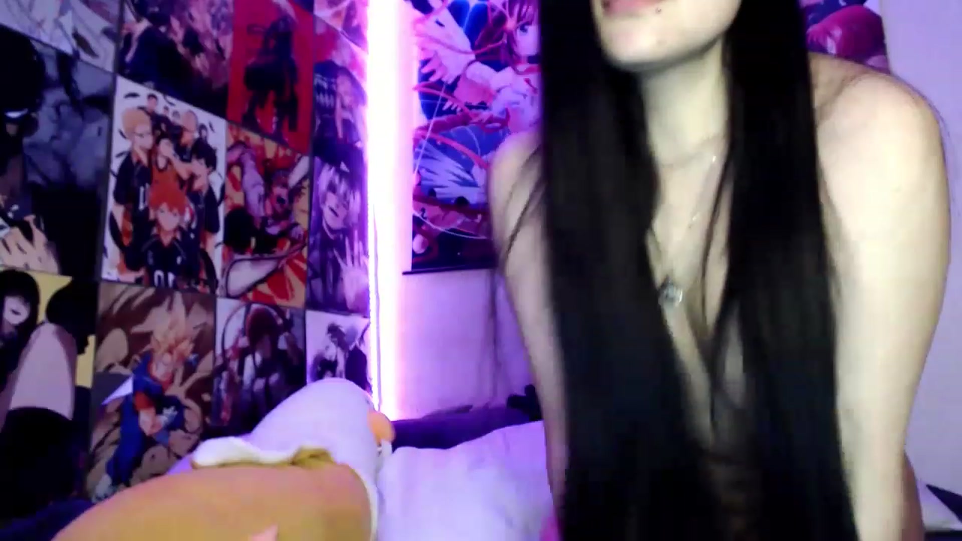 Gallery image thumbnail from Melody__K's myfreecams stream on, 04/06/2023, 13:49 image 19 of 20