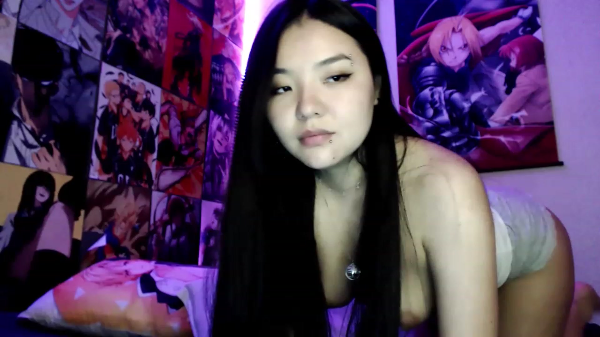 Gallery image thumbnail from Melody__K's myfreecams stream on, 04/08/2023, 15:54 image 9 of 20