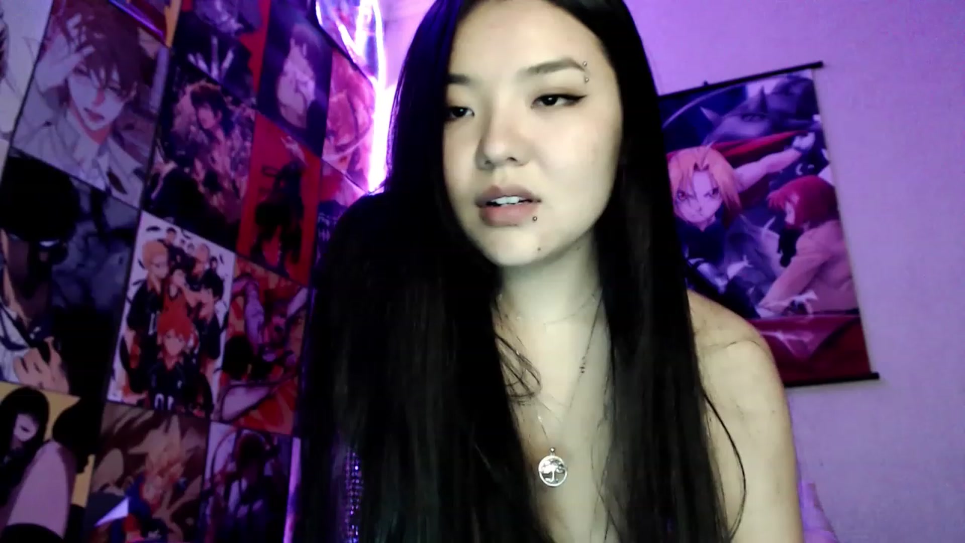 Gallery image thumbnail from Melody__K's myfreecams stream on, 04/08/2023, 15:54 image 14 of 20