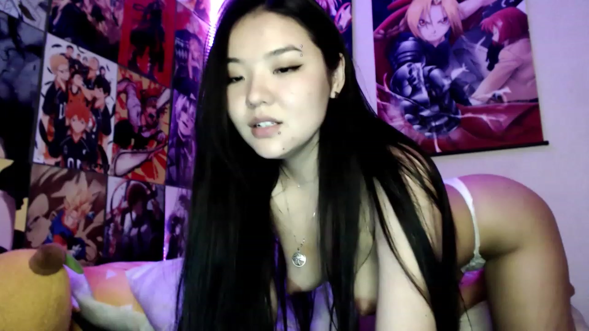 Gallery image thumbnail from Melody__K's myfreecams stream on, 04/15/2023, 15:39 image 2 of 20