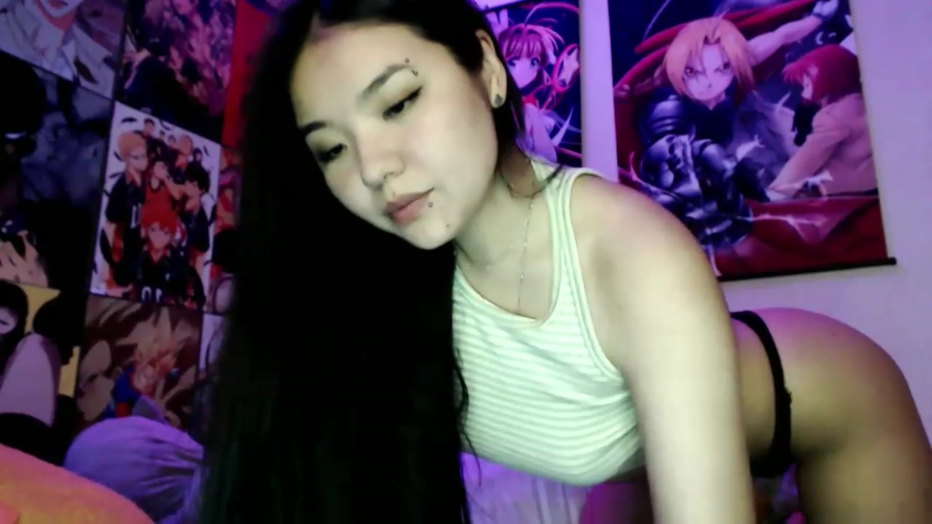 Gallery image thumbnail from Melody__K's myfreecams stream on, 05/04/2023, 16:51 image 5 of 20