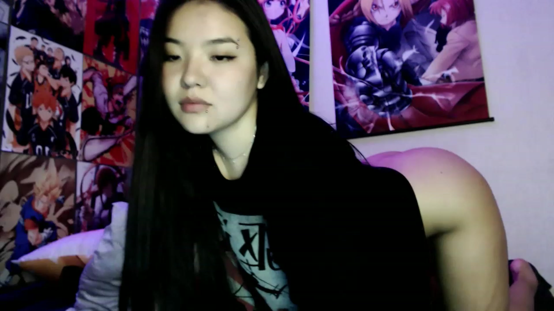 Gallery image thumbnail from Melody__K's myfreecams stream on, 05/10/2023, 15:53 image 8 of 20