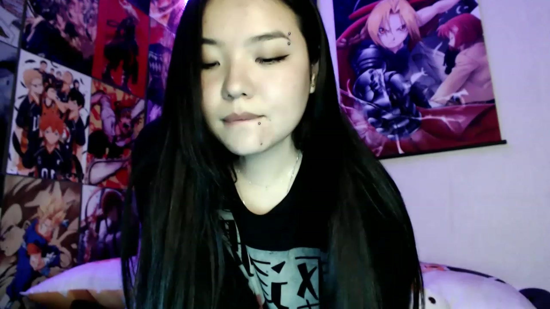 Gallery image thumbnail from Melody__K's myfreecams stream on, 05/10/2023, 15:53 image 6 of 20