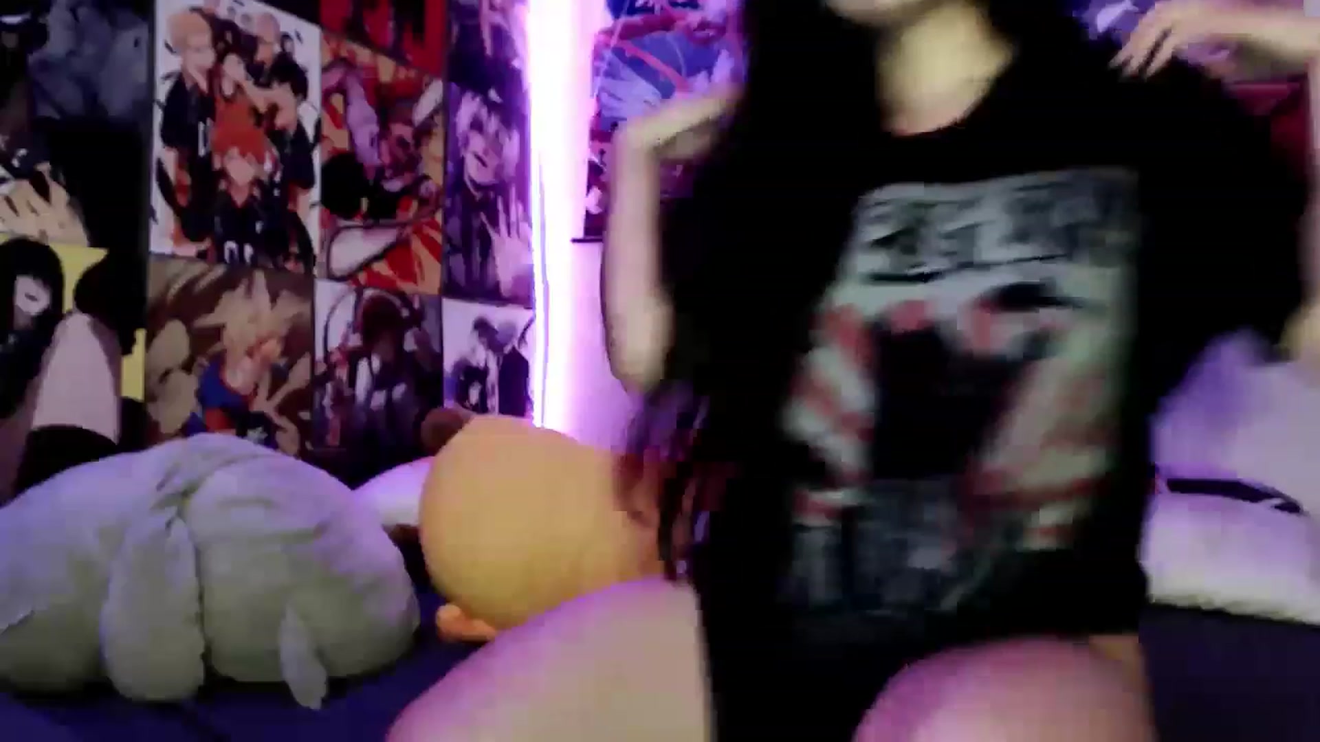 Gallery image thumbnail from Melody__K's myfreecams stream on, 05/23/2023, 15:02 image 4 of 20
