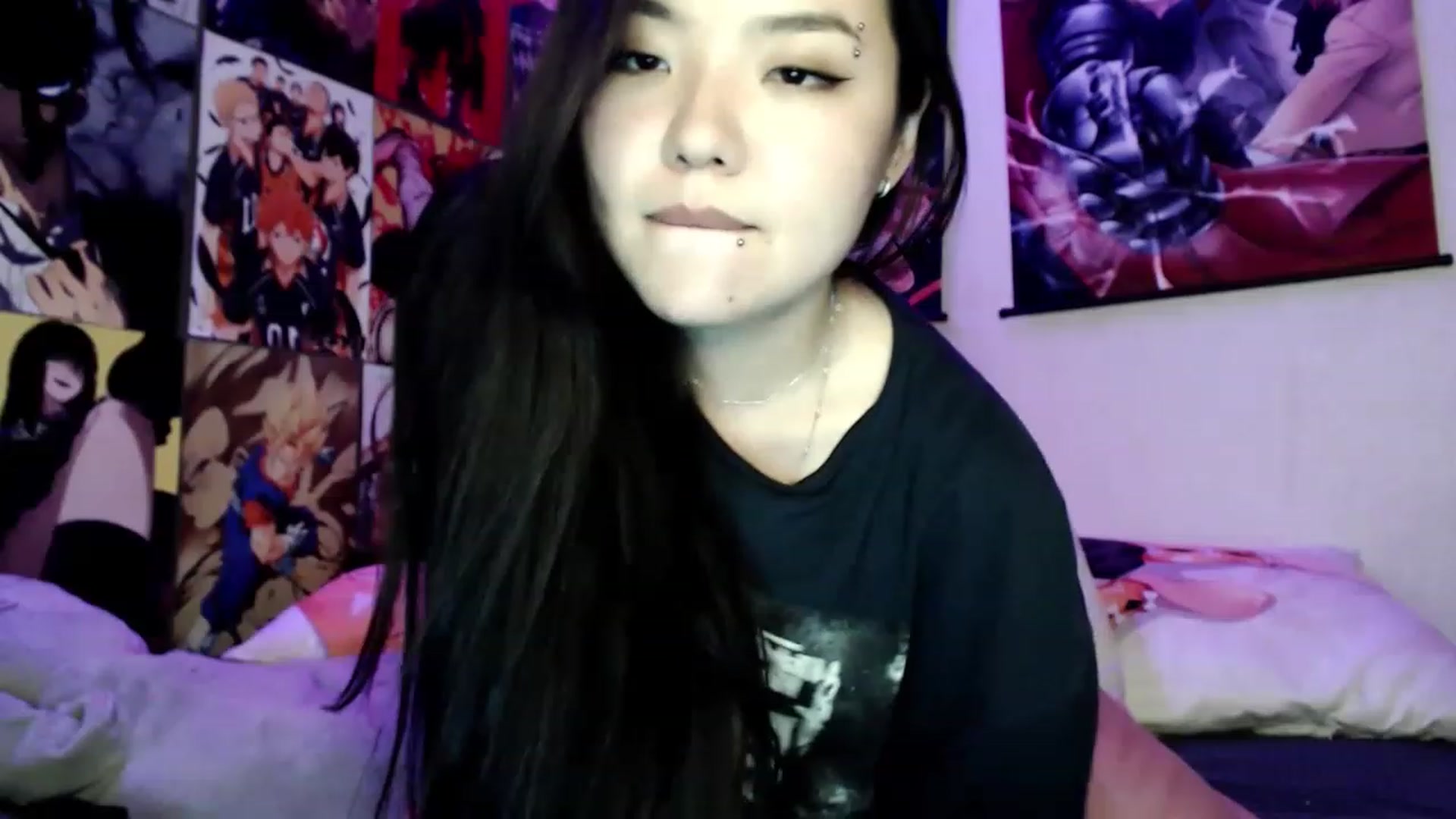 Gallery image thumbnail from Melody__K's myfreecams stream on, 05/26/2023, 18:10 image 7 of 20