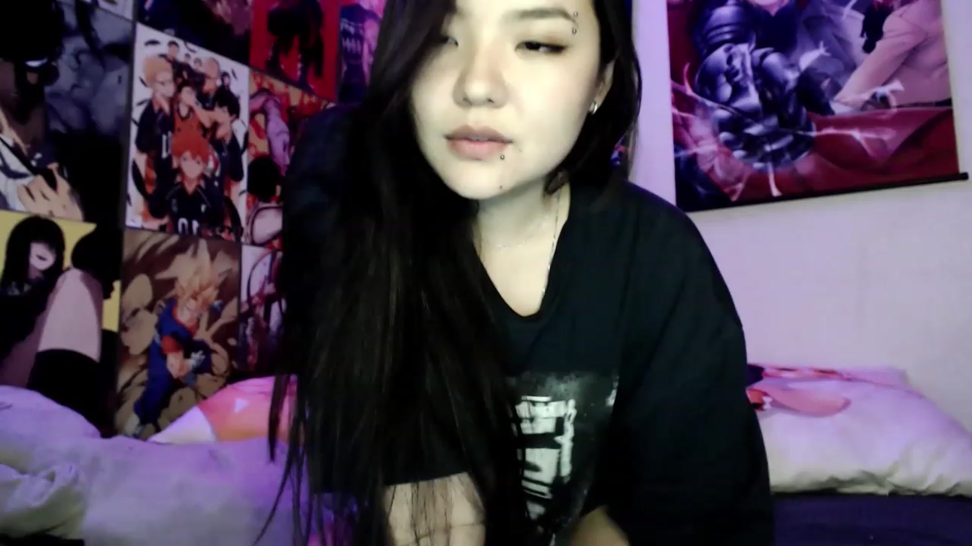 Gallery image thumbnail from Melody__K's myfreecams stream on, 05/26/2023, 18:10 image 8 of 20