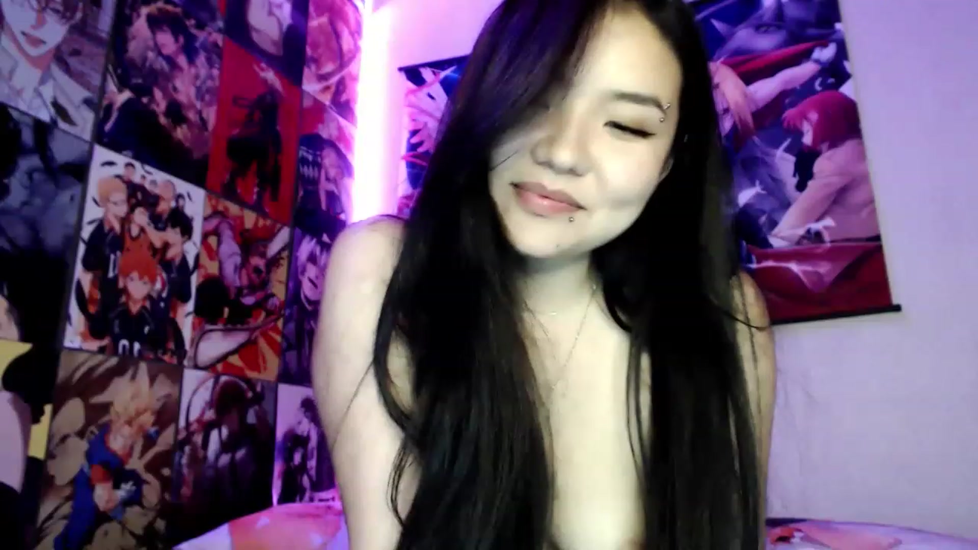 Gallery image thumbnail from Melody__K's myfreecams stream on, 05/26/2023, 19:32 image 17 of 20