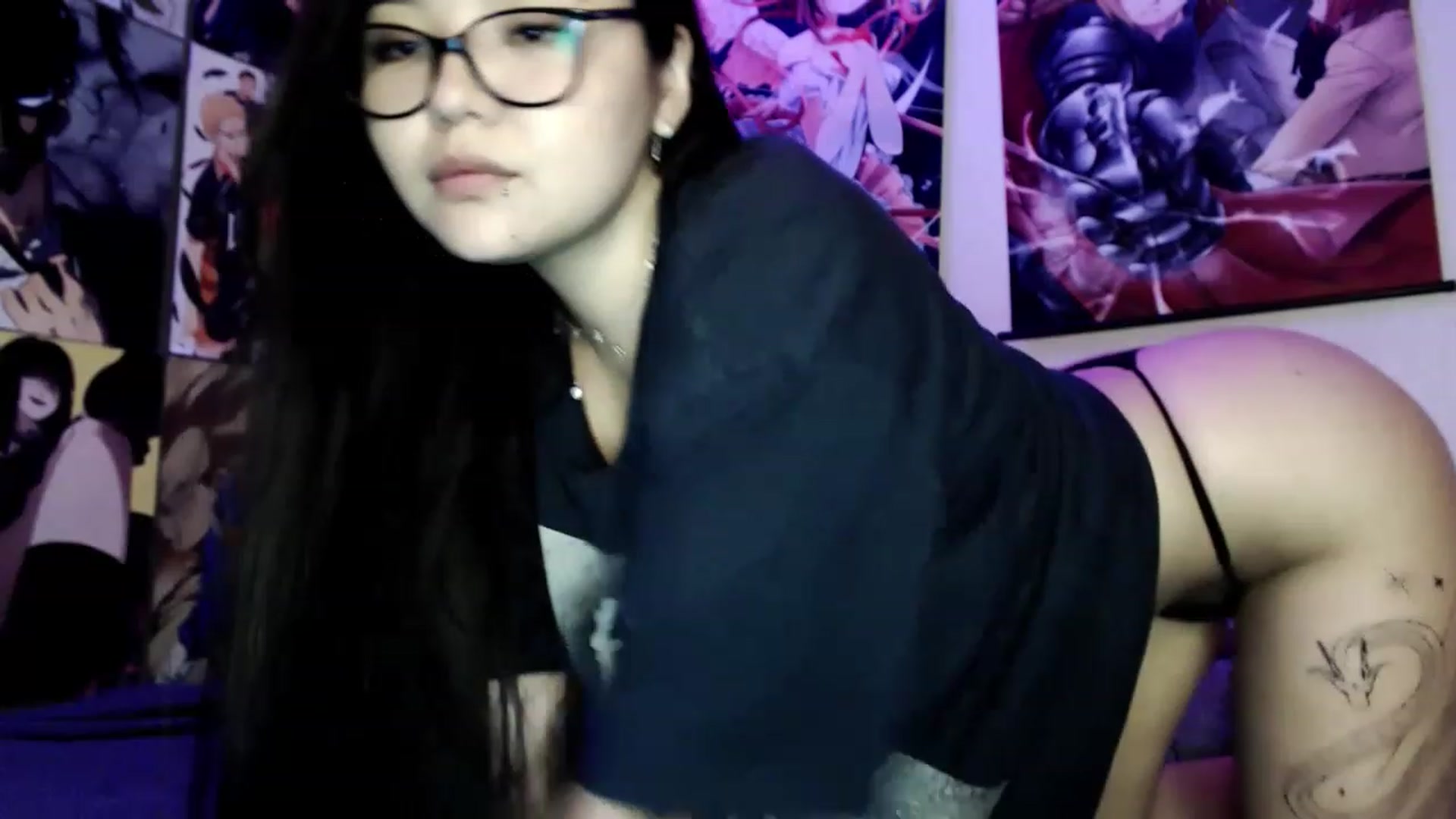 Gallery image thumbnail from Melody__K's myfreecams stream on, 06/04/2023, 15:57 image 16 of 20
