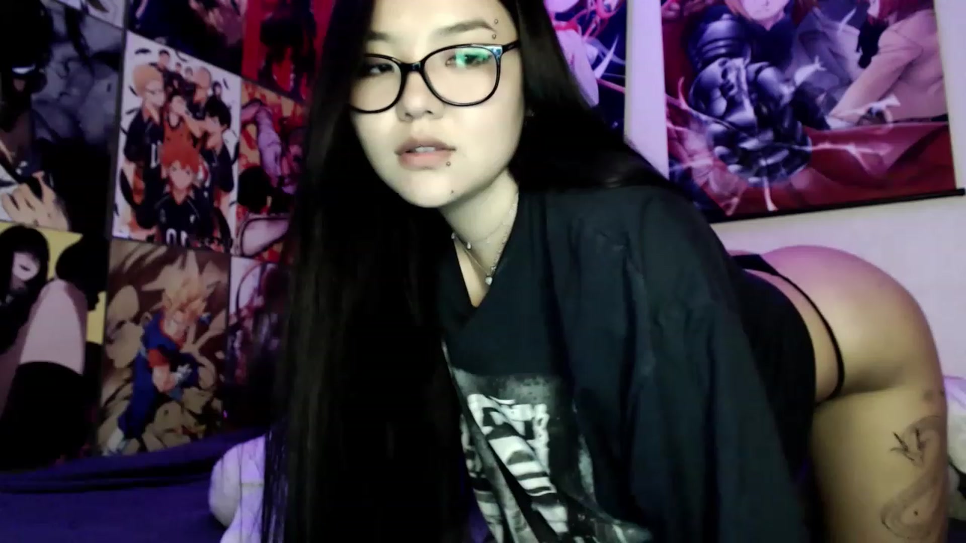 Gallery image thumbnail from Melody__K's myfreecams stream on, 06/04/2023, 15:57 image 14 of 20