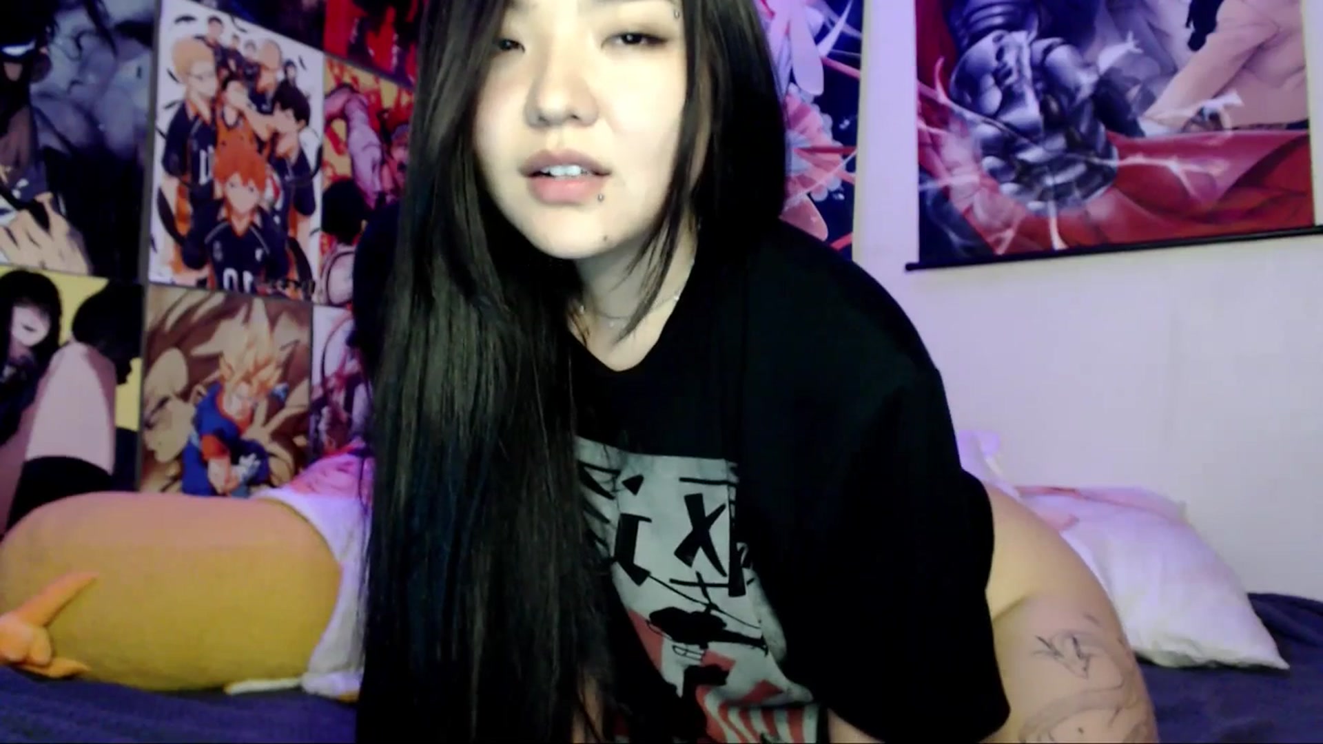 Gallery image thumbnail from Melody__K's myfreecams stream on, 06/25/2023, 15:30 image 3 of 20