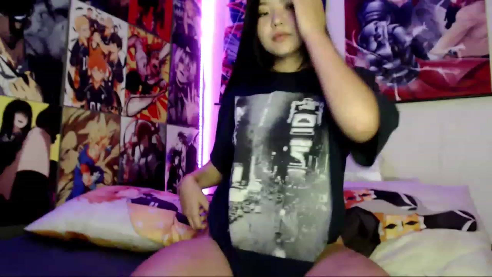 Gallery image thumbnail from Melody__K's myfreecams stream on, 06/29/2023, 16:26 image 18 of 20