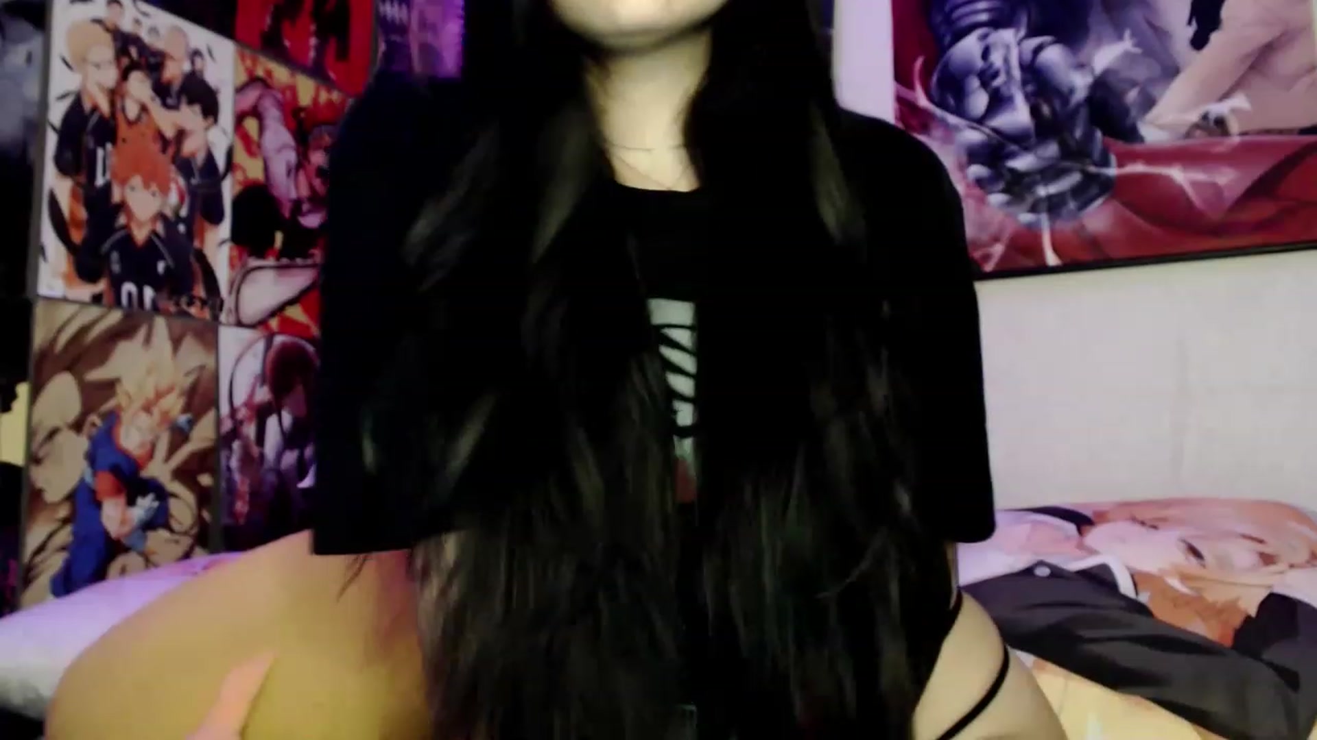 Gallery image thumbnail from Melody__K's myfreecams stream on, 07/04/2023, 16:26 image 3 of 20