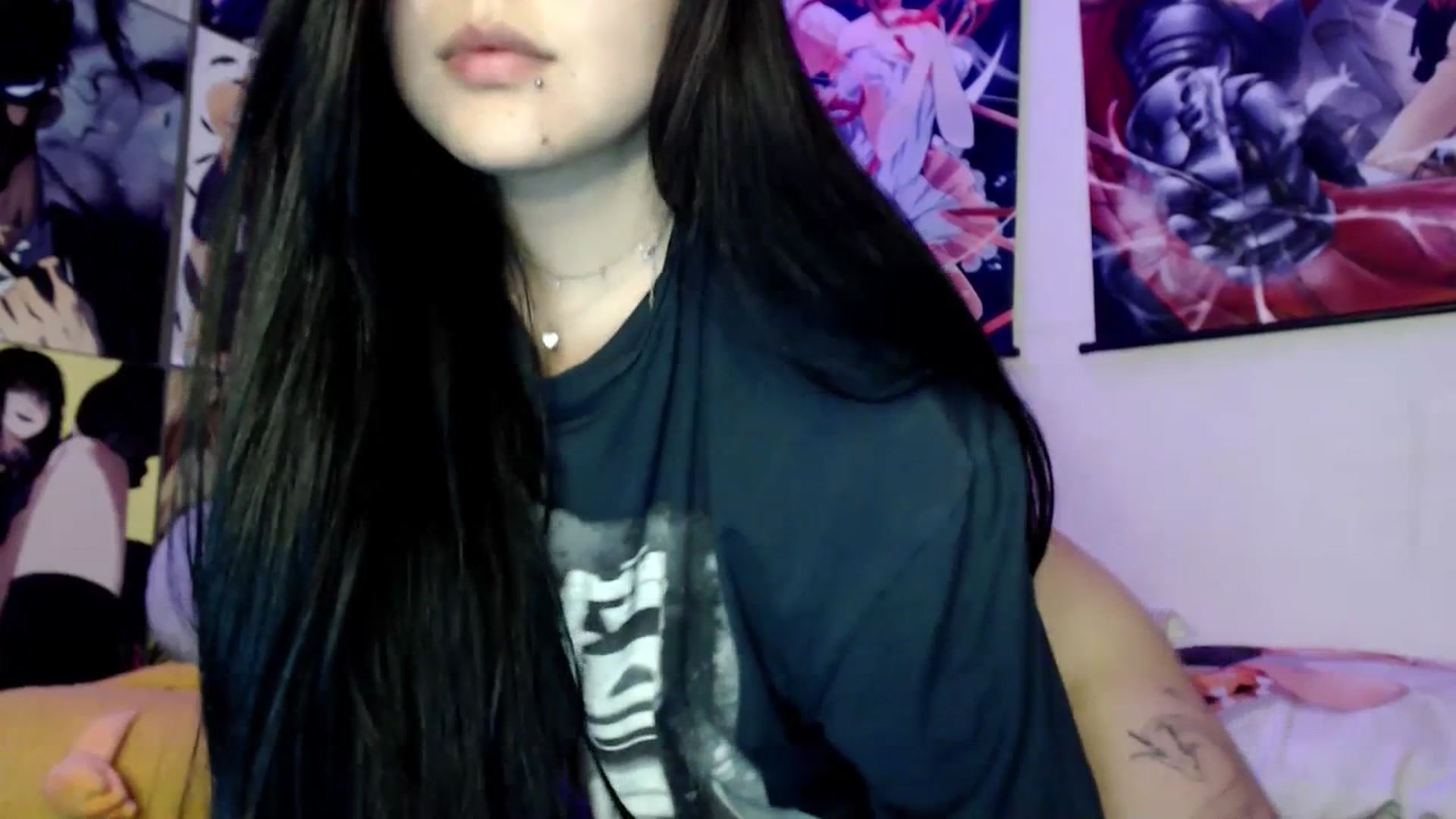 Gallery image thumbnail from Melody__K's myfreecams stream on, 07/07/2023, 15:30 image 2 of 20
