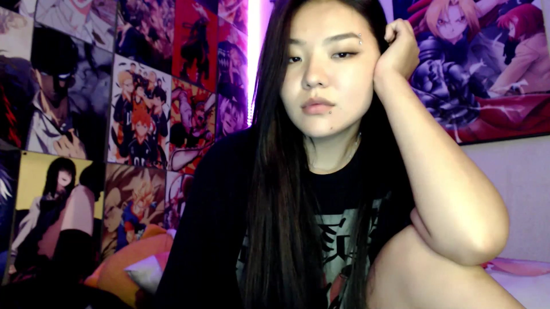 Gallery image thumbnail from Melody__K's myfreecams stream on, 07/13/2023, 17:39 image 1 of 20