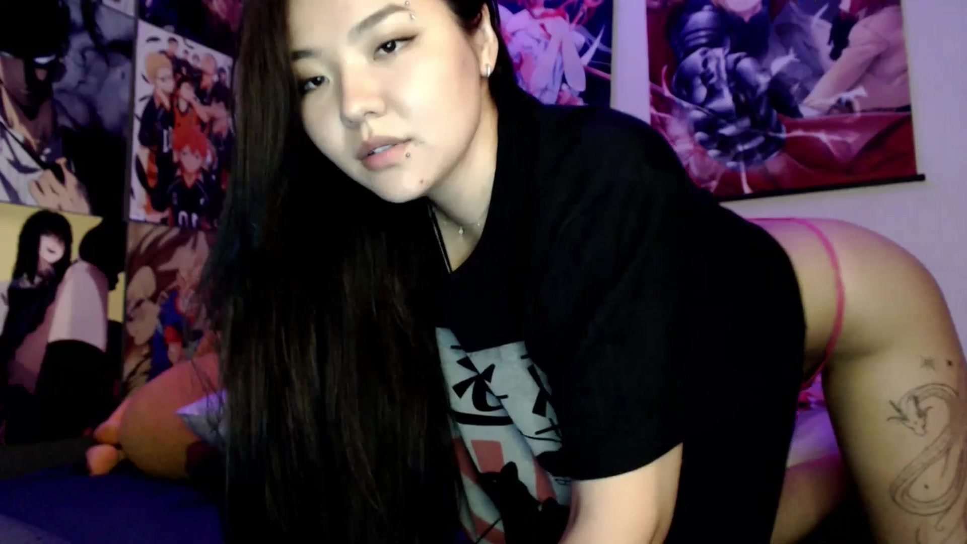 Gallery image thumbnail from Melody__K's myfreecams stream on, 07/13/2023, 17:39 image 14 of 20