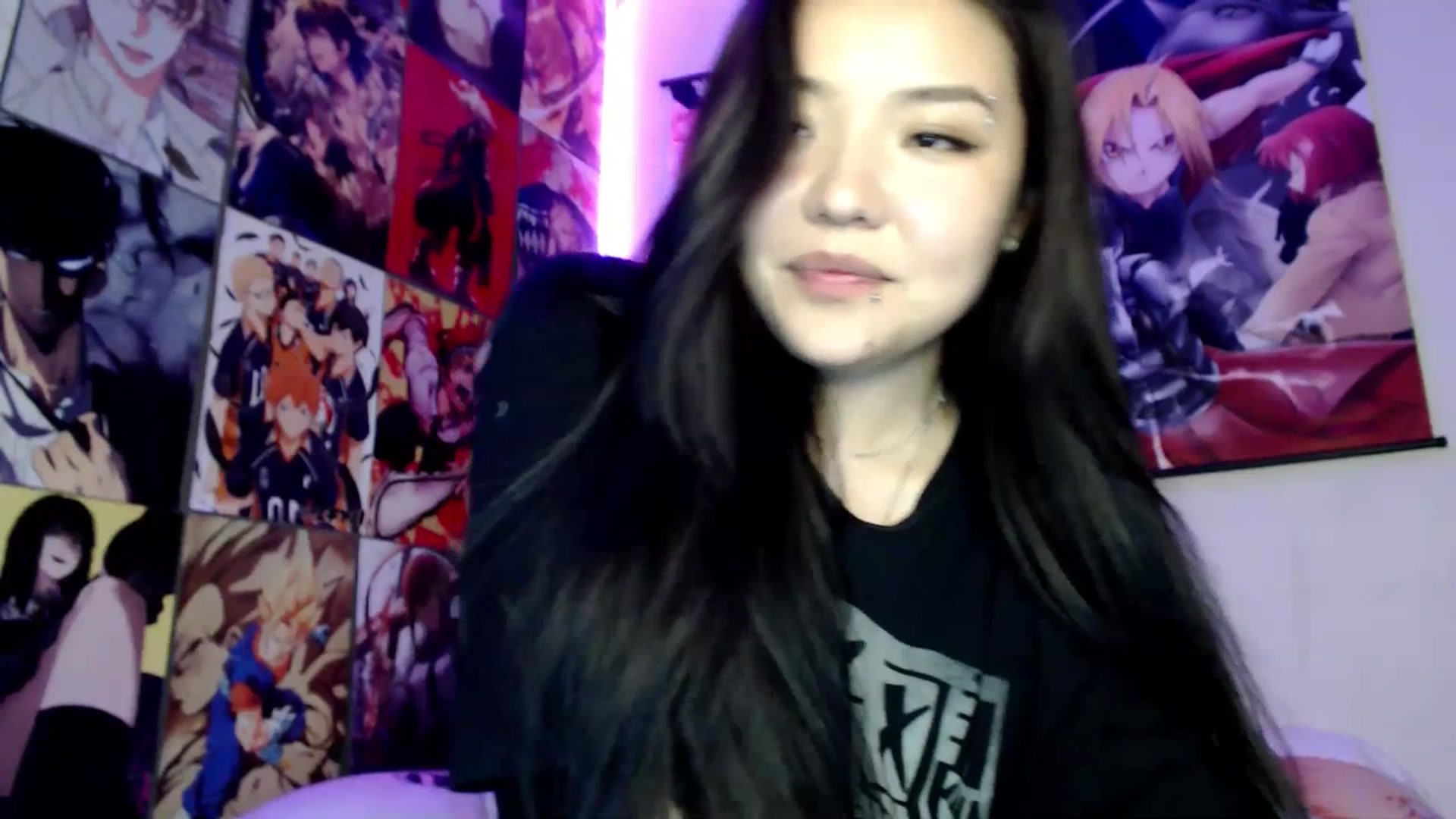 Gallery image thumbnail from Melody__K's myfreecams stream on, 07/20/2023, 18:19 image 16 of 20