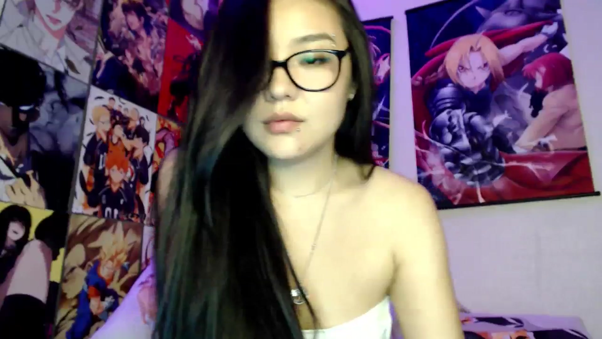 Gallery image thumbnail from Melody__K's myfreecams stream on, 08/04/2023, 15:50 image 2 of 20