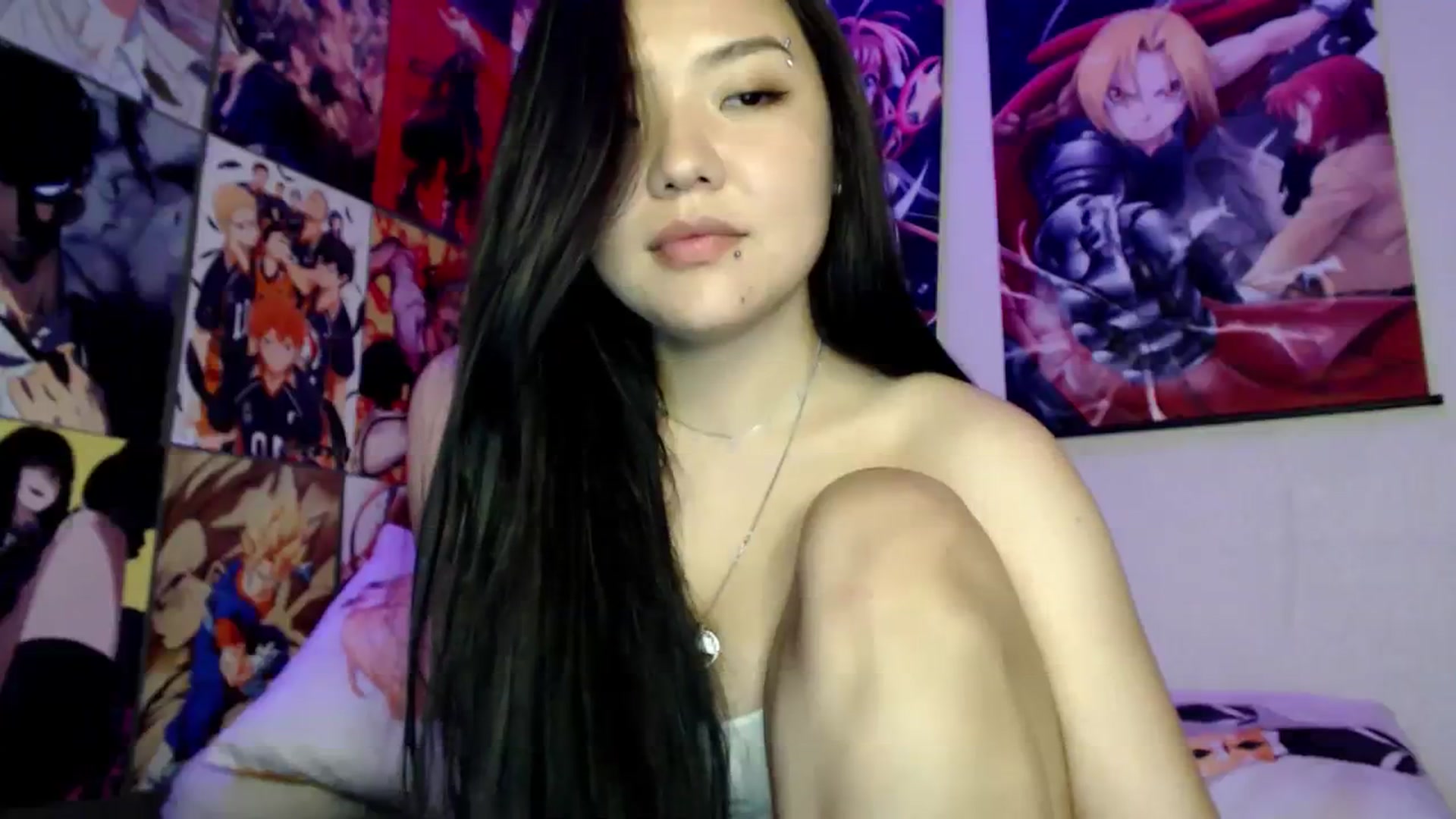 Gallery image thumbnail from Melody__K's myfreecams stream on, 08/04/2023, 15:50 image 12 of 20