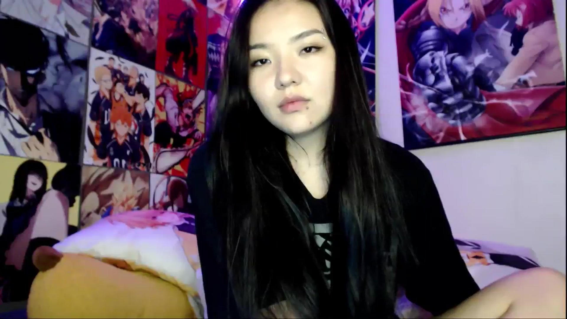 Gallery image thumbnail from Melody__K's myfreecams stream on, 08/08/2023, 16:38 image 12 of 20