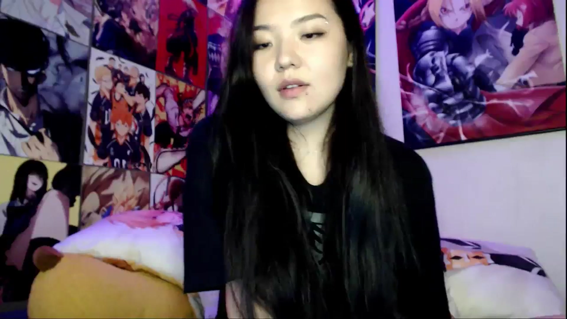 Gallery image thumbnail from Melody__K's myfreecams stream on, 08/08/2023, 16:38 image 14 of 20