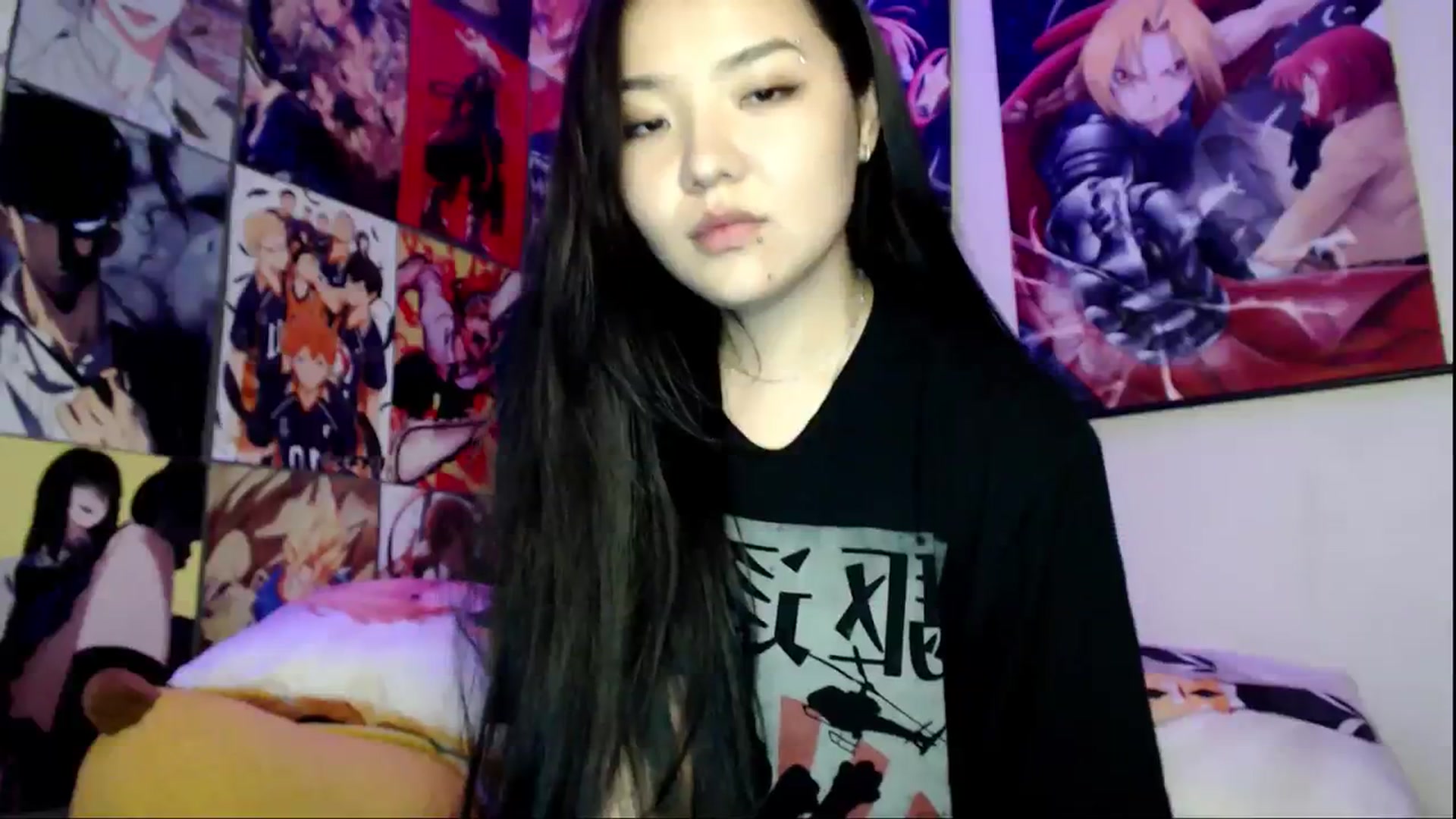 Gallery image thumbnail from Melody__K's myfreecams stream on, 08/08/2023, 16:38 image 18 of 20