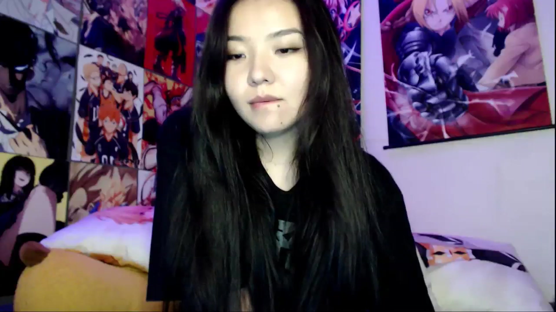 Gallery image thumbnail from Melody__K's myfreecams stream on, 08/08/2023, 16:38 image 5 of 20