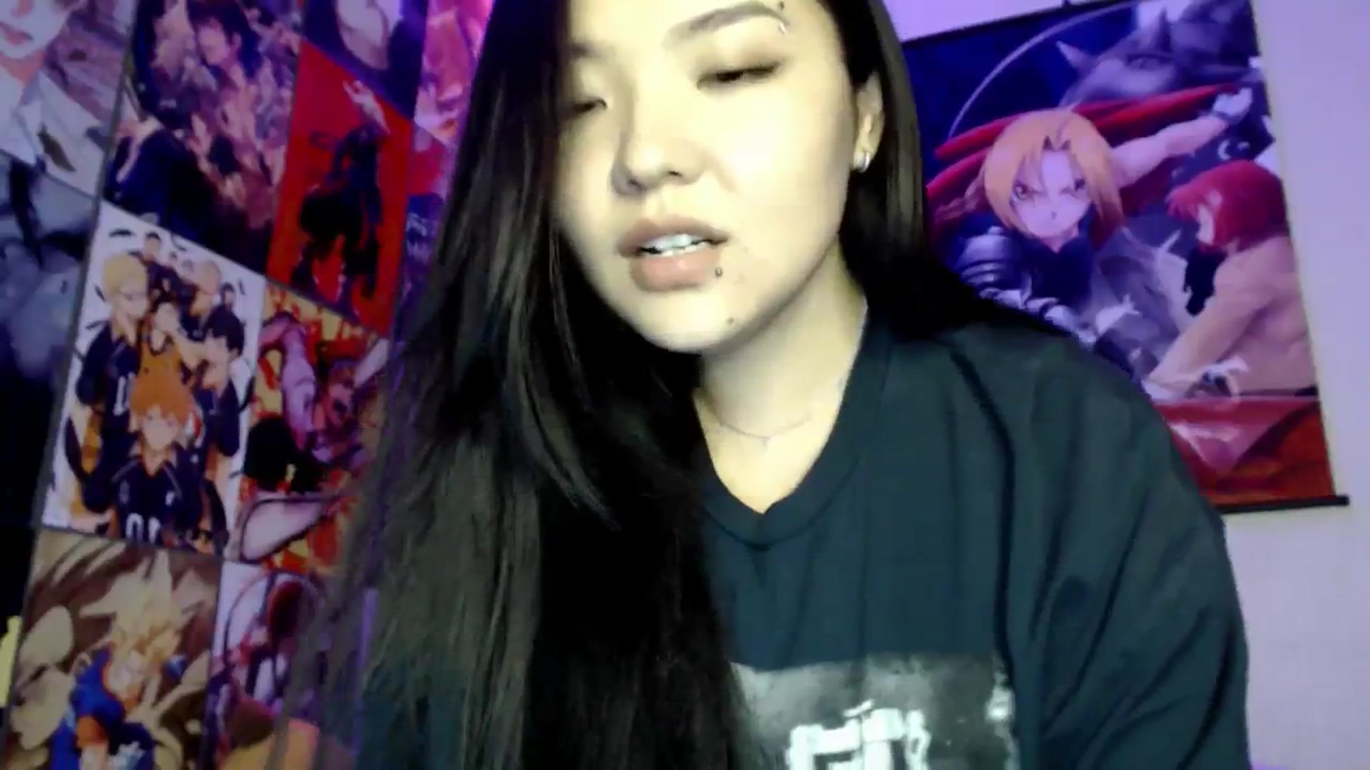 Gallery image thumbnail from Melody__K's myfreecams stream on, 08/12/2023, 18:24 image 3 of 20