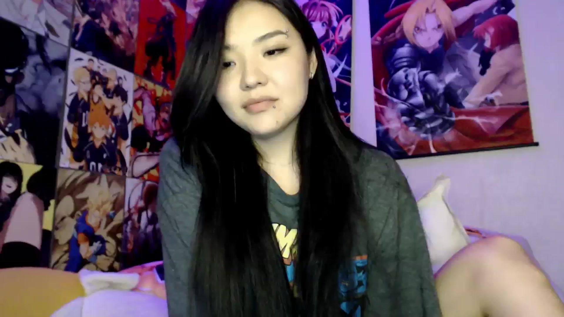 Gallery image thumbnail from Melody__K's myfreecams stream on, 08/15/2023, 20:12 image 3 of 20