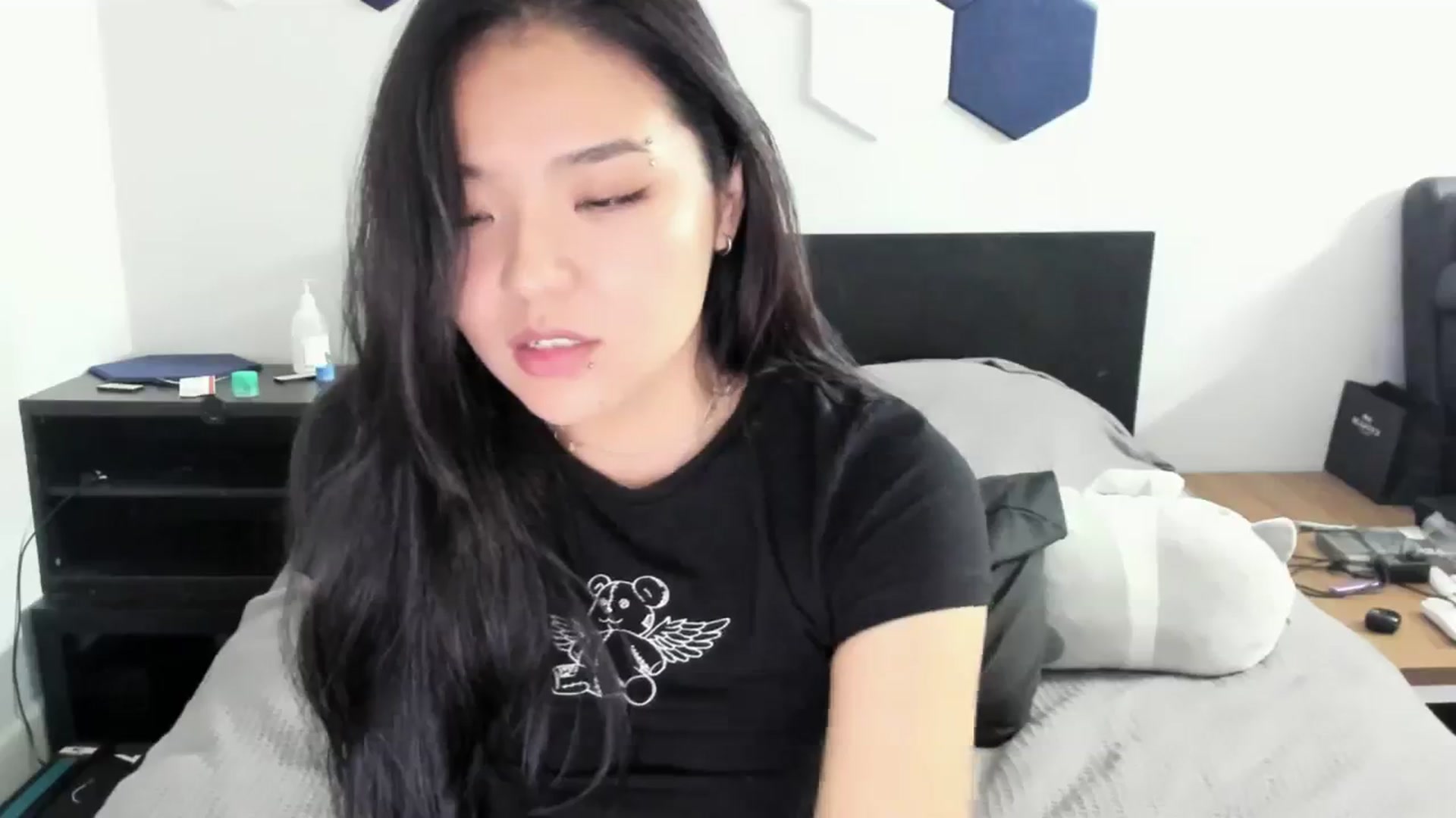 Gallery image thumbnail from Melody__K's myfreecams stream on, 09/22/2023, 22:53 image 8 of 20