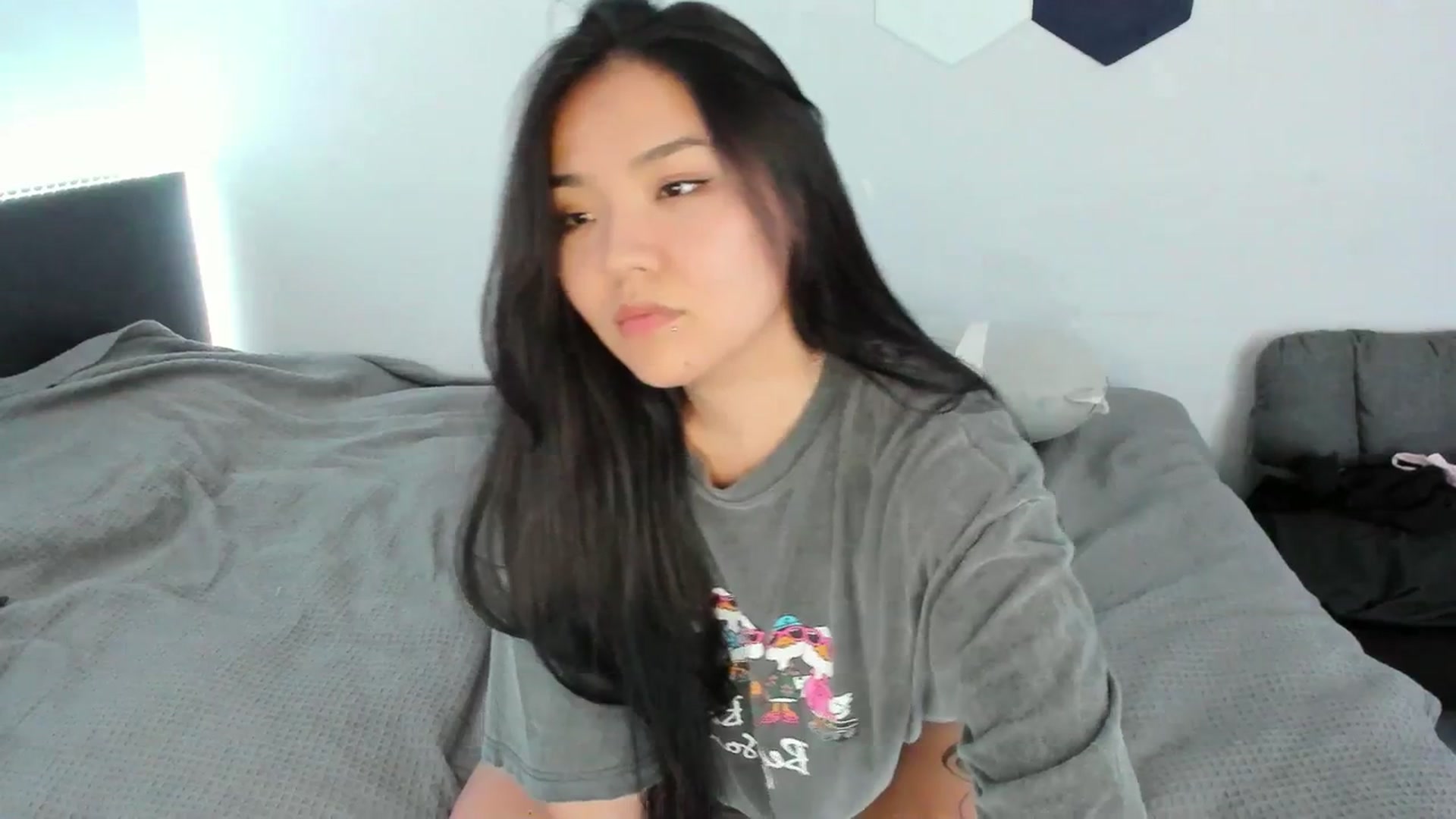Gallery image thumbnail from Melody__K's myfreecams stream on, 09/29/2023, 04:37 image 14 of 20